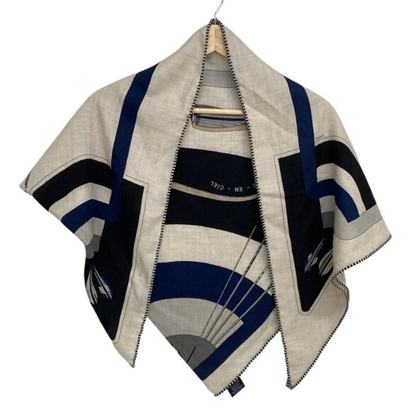 HERMES Triangle Geant -Gray Beige Dark Navy Multi Cashmere Silk Scarf 605-042825 - Picture 1 of 6